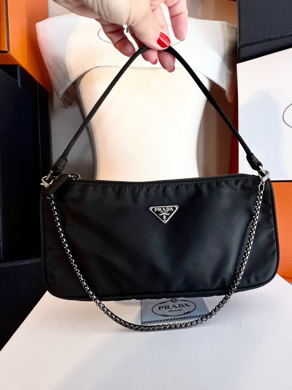 Prada⭐️Black Re-Nylon Shoulder or tote Bag! Excellent condition! - Picture 5 of 11